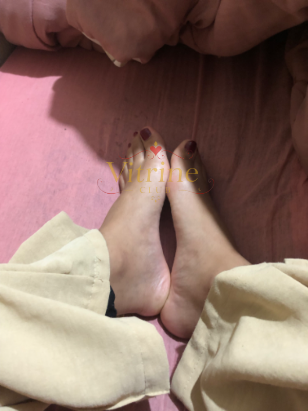 acompanhante: Laura backer garota de programa: Corpo Fitness, Depiladas, com Piercing, tatuadas, Magrinhas, Morenas, Olhos Verdes, Pés pequenos, Seios Naturais, Curitiba - Cidade Industrial